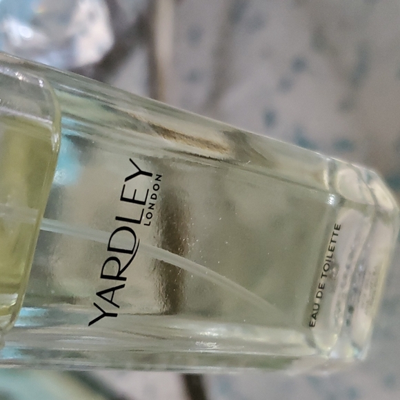 Tempting...Yardley  caswell Massey - Picture 3 of 4